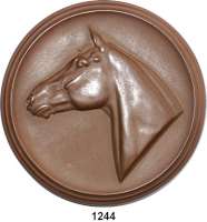 MEDAILLEN AUS PORZELLAN,Staatliche Porzellan-Manufaktur MEISSEN Meissen1939 braun (Erich Oehme).   Reliefplakette des Pferdehengstes 