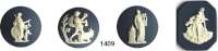 MEDAILLEN AUS PORZELLAN,Andere Hersteller Wedgwood/EnglandLOT von 4 kleinen Jasperplaketten mit antiken Szenen.  Je in weiß auf dunkelblauem Fond.  3x rund (28 mm) : Merkur mit Ziegenbock, Muse mit Harfe neben Opferfeuer und Antiker Held mit Putto, dieser eine Gabe der Götter überreichend (je 28mm) und eine achteckige Plakette :  Neptun mit Dreizack in einer Riesenmuschelschale auf dem Meer schwimmend (18 x 22 mm).  MADE IN ENGLAND, WEDGWOOD.