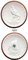 MEDAILLEN AUS PORZELLAN,Staatliche Porzellan-Manufaktur MEISSEN München1940 weiß, Rand rot und das Hakenkreuz schwarz.    Beginn des Einmarsches im Westen