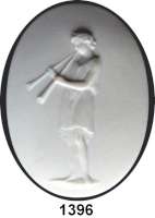 MEDAILLEN AUS PORZELLAN,Andere Hersteller SevresOvale einseitige weiße Plakette 1974.  Flötenspieler nach links.  Rückseite:  Herstellerzeichen, 