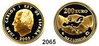 AUSLÄNDISCHE MÜNZEN,E U R O - P R Ä G U N G E N Spanien200 Euro 2005 (13,5 g fein). 60. Jahrestag des Endes des Zweiten Weltkrieg. Schön 393. KM 1066. Fb. 411. Im Originaletui mit Zertifikat. GOLD