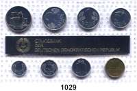 Deutsche Demokratische Republik,K U R S S Ä T Z E  Minisatz 1990    1 Pfennig bis 2 Mark und Medaille 