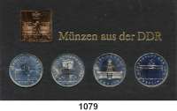 Deutsche Demokratische Republik,Thematische Sätze  750 Jahre Berlin  5 Mark 1987  Brandenburger Tor, Alexanderplatz, Rotes Rathaus und Nikolaiviertel.  Im Münzrahmen mit Plakette Berlin 1987.  Jaeger S. 872.