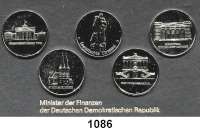 Deutsche Demokratische Republik,Thematische Sätze  Fünf Weißmetall Medaillen im Rahmen mit Aufschrift Minister der Finanzen der Deutschen Demokratischen Republik