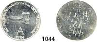 Deutsche Demokratische Republik,K U R S S Ä T Z E  Einseitiger Blei Abschlag der Rückseite der Schadowfries Medaille 1984  29 mm.  7,11 g.