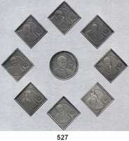 M E D A I L L E N,Religion; Liebe und Ehe  8 versilberte Kupferklippen.  Auf die Besuche Papst Johannes Paul II. in Polen 1979 bis 2002 und eine versilberte Kupfermedaille 2005 auf seinen Tod.  Klippen 32 x 32 mm, Medaille 38,6 mm.  SATZ 9 Stück in einem Folder.