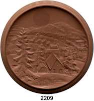 MEDAILLEN AUS PORZELLAN,Moderne Medaillen - Staatliche Porzellanmanufaktur MEISSEN Bärenfels Braune Medaille 1948 (111 mm).  Rat der Gemeinde - Ehrengabe.  Scheuch 1031.a.  W. 3015.