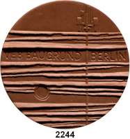 MEDAILLEN AUS PORZELLAN,Moderne Medaillen - Staatliche Porzellanmanufaktur MEISSEN Berlin Braune Medaille 1978 (78 mm).  VEB Baugrund Berlin.  W. 6097.  Im Etui.