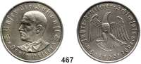 M E D A I L L E N,Personen Hitler, Adolf Silbermedaille 1933 (Oskar Glöckler).  Auf die Machtergreifung.  Brustbild von vorn links. / Adler sprengt Ketten.  Colbert / Hyder C-30.  36 mm.  21,75 g. Rand: BAYER. HAUPTMÜNZAMT SILBER 900 f.