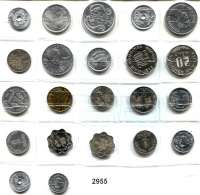 AUSLÄNDISCHE MÜNZEN,Vietnam  LOT von 22 verschiedenen Münzen.  Süd-Vietnam(15); Republik Südvietnam(2); Nordvietenm(1); Soz. Republik(4), 1 Hao bis 1 Dong 1976.