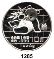 AUSLÄNDISCHE MÜNZEN,China Volksrepublik seit 1949 10 Yuan 1989 (Silberunze).  Panda mit Bambuszweig.  Schön 215.  KM A 221.  In Kapsel.
