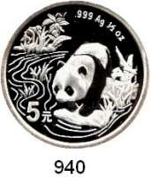 AUSLÄNDISCHE MÜNZEN,China Volksrepublik seit 1949 5 Yuan 1997.  (1/2 Silberunze).  Panda in überfluteter Landschaft  Schön 1000.  KM 993.  In Kapsel.