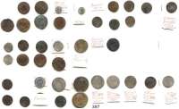 Deutsche Münzen und Medaillen,L O T S     L O T S     L O T S  Album mit 200 meist altdeutschen Kleinmünzen (überwiegend Kupfermünzen). Kleiner Anteil ausländischer Münzen.