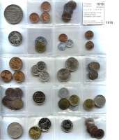 AUSLÄNDISCHE MÜNZEN,L  O  T  S     L  O  T  S     L  O  T  S  Italien/Lombardei, 5 Lire 1848 M (mehrere Randdellen, sehr schön) und 51 verschiedene moderne Kleinmünzen.  LOT 52 Stück.
