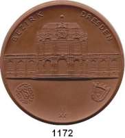 MEDAILLEN AUS PORZELLAN,Staatliche Porzellan-Manufaktur MEISSEN Dresden o.J.(1960) braun (84 mm).  Sportehrenpreis des DTSB.