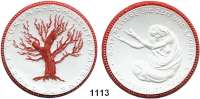 P O R Z E L L A N M Ü N Z E N,Spendenmünzen mit Talerbezeichnung Berlin Hungertaler 1922 weiß, Rand und Baum lebhaft rot.  Not- und Hungerjahr.
