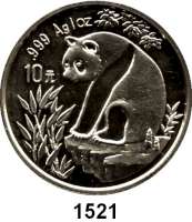 AUSLÄNDISCHE MÜNZEN,China Volksrepublik seit 1949 10 Yuan 1993 (Silberunze).  Große Jahreszahl.  Panda auf Felsen.  Schön 522.  KM 485.  In Kapsel.