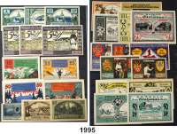 P A P I E R G E L D   -   N O T G E L D,L O T S    L O T S    L O T S  Sammlung von mehr als 3:300 meist Serienscheinen.  In 9 Alben sortiert.  Von ACHIM bis ZWENKAU.