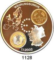 M E D A I L L E N,Bundesrepublik Deutschland  Große versilberte Medaille 2002.  Auf die Währungsunion.  Mit zwei eingelegten Münzen (1 DM vergoldet und 1 Eurostück 2002).  80 mm:  222 g.  Im Etui.