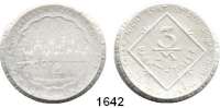 P O R Z E L L A N M Ü N Z E N,Münzen von anderen Deutschen Keramischen Fabriken Dresden 3 Mark o.J.(1921) weiß.  A. Eckard.  Stadtansicht mit Strahlen.  Menzel 5549.19.