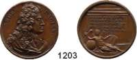 AUSLÄNDISCHE MÜNZEN,Frankreich Ludwig XV. 1715 - 1774 Bronzemedaille 1722.  Academie Francoise.  Andre Dacier.  Brustbild nach rechts. / 6 Textzeilen, liegender Genius mir Feder und Buch.  28,2 mm.  8,95 g.