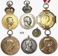 Orden, Ehrenzeichen, Militaria, Zeitgeschichte,Ausland Österreich Sechs verschiedene Orden und eine Miniatur.  LOT. 7 Stück.