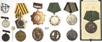 Orden, Ehrenzeichen, Militaria, Zeitgeschichte,Deutsche Demokratische Republik  LOT. von über 350 DDR-Orden, Abzeichen, Medaillen.  Dabei Medaille für vorbildlichen Grenzdienst (Verleihungsnummer 