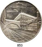 M E D A I L L E N,Bank-/Geldwesen Silbermedaille o.J. Deutsche Bank. Dank für 25jährige Mitarbeit. Ansicht des Gebäudekomplex der Deutschen Bank in Berlin. / 6 Textzeilen. 55,5 mm. 73,54 g. Rand : STERLING / 925.