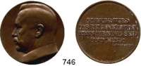 M E D A I L L E N,Personen Hindenburg, Paul von Bronzemedaille o.J.. LH (Ludwig Habich, Stuttgart). Auf den Antrittsbesuch in Stuttgart. Kopf links mit Uniformkragen. / Hindenburg - Zitat in vier Zeilen. 35 mm. 19,79 g. Klein 1988, S. 42, Nr. 14.
