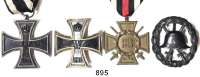 Orden, Ehrenzeichen, Militaria, Zeitgeschichte,Deutschland Preussen Eisernes Kreuz  1. Klasse, gewölbt;  Eisernes Kreuz  2. Klasse am Band; Verwundetenabzeichen in Schwarz (Zink/durchbrochen) und Kriegsteilnehmerkreuz am Band.  LOT. 4 Stück.