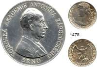 AUSLÄNDISCHE MÜNZEN,Tschechoslowakei L O T S     L O T S     L O T S 10 Kronen 1928, 1932; 20 Kronen 1933, 1937; 50 Kronen 1989; 100 Kronen 1948, 1984, 1989; 500 Kronen 1988; Kurssatz 1988 (7 Werte); Silbermedaille 1948 und Aluminiummedaille Militärakademie 