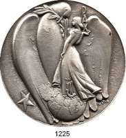 AUSLÄNDISCHE MÜNZEN,Frankreich 5. Republik seit 1958 Versilberte Bronzemedaille 1990 (Galtie).  PRIX FRANCE ALLEMAGNE (Sciences & Culture 1990).  Darstellung einer Friedenstaube mit ausgebreiteten Flügeln und Lorbeerzweig im Schnabel auf einer Erdkugel stehend. Vor ihr eine junge Frau im  langen Kleid, über der rechten Hand senkrecht ausgerichtet das Wort 