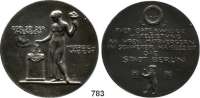 M E D A I L L E N,Städte Berlin Eisenmedaille o.J. (um 1918, Constantin Starck bei Oertel, Berlin) der Stadt Berlin für opferwillige Hilfeleistungen ihrer Mitbürger. Abundantia mit Opfer an einem Altar. / Schrift in sechs Zeilen unter Lorbeerkranz, unten der Berliner Bär. 60 mm. 116,7 g. Hannessen 125.