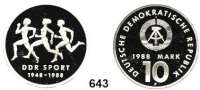 Deutsche Demokratische Republik,  10 Mark 1988.   40 Jahre Sportbund der DDR.  Materialprobe in Silber.  Im Originaletui mit Zertifikat.