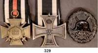 Orden, Ehrenzeichen, Militaria, Zeitgeschichte,Deutschland Deutsches Reich Eisernes Kreuz II. Klasse 1914 mit Originalband; Kriegsteilnehmerkreuz mit Schwertern mit Originalband und Verwundetenabzeichen in schwarz (Material Eisen).  LOT. 3 Stück.