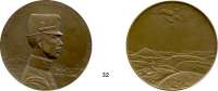 Österreich - Ungarn,Habsburg - Lothringen Franz Josef I. 1848 - 1916 Bronzemedaille 1915 (O. Thiede).  Auf die Befreiung von Lemberg.  Brustbild nach rechts, im Hintergrund Stadtansicht. /  Ansicht des Schlachtfeldes in den Karpaten.   65,5 mm.  108,3 g.