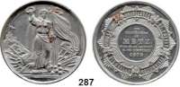 M E D A I L L E N,Krieg und Frieden  Zinnmedaille 1870 (unsigniert).  Zur Erinnerung an Metz 1870.  Stehende Germania mit Siegeskranz und Fahne auf Kriegstrophäen. /  7 Textzeilen und Schlachtennamen im Kranz.  39,5 mm.  27,08 g.