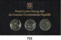 Deutsche Demokratische Republik,Thematische Sätze  Martin-Luther-Ehrung der DDR.  5 Mark 1982  Wartburg , 1983 Luthers Geburtshaus in Eisleben und 1983 Schloßkirche zu Wittenberg.  Im Münzrahmen (schwarz) mit Aufschrift 