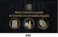 Deutsche Demokratische Republik,Thematische Sätze  Martin-Luther-Ehrung der DDR.  5 Mark 1982  Wartburg , 1983 Luthers Geburtshaus in Eisleben und 1983 Schloßkirche zu Wittenberg.  Im Münzrahmen (schwarz) mit Aufschrift 