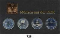 Deutsche Demokratische Republik,Thematische Sätze  750 Jahre Berlin.  5 Mark 1987  Brandenburger Tor, Alexanderplatz, Rotes Rathaus und Nikolaiviertel.  Im Münzrahmen (schwarz) mit Plakette Berlin 1987.  Jaeger S. 916.