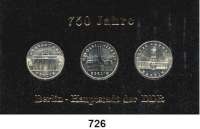 Deutsche Demokratische Republik,Thematische Sätze  750 Jahre Berlin.  5 Mark 1987  Rotes Rathaus, Alexanderplatz und Nikolaiviertel.  Im Münzrahmen (schwarz) 