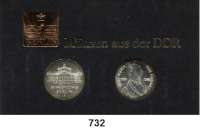 Deutsche Demokratische Republik,Thematische Sätze  750 Jahre Berlin.  10 Mark 1976  Carl Maria von Weber und 1987  Schauspielhaus Berlin.  Im Münzrahmen (schwarz) mit Plakette Berlin 1987.  Jaeger S. 916.