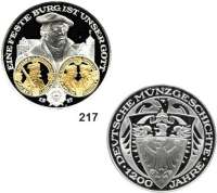M E D A I L L E N,Personen Luther, Martin Feinsilbermedaille mit Goldapplikation o.J.  Brustbild Luthers vor sächsischem Taler Friedrichs des Weisen.  40 mm.  20 g.