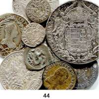 Römisch Deutsches Reich,Haus Habsburg LOTS    LOTS    LOTS Wiener Pfennig (13. Jahrhundert); Denar (Silber) 1587 KB(ss), 1678 K-B; 20 Kreuzer 1755 W-I (Franz I.); 20 Kreuzer 1763 Prag; 20 Kreuzer 1784 G; Nachprägung des Maria-Theresia-Talers von 1780; Madonnentaler 1780 B (Hksp.); 1/2 Kreuzer 1800 A; beigegeben Nürnberg, Nachprägung des 15 Kreuzer 1622 (vierfach gelocht).  LOT. 10 Stück.