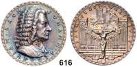 M E D A I L L E N,Personen Bach, Johann Sebastian (*1683, +1750) Silbermedaille 1924 (K. Goetz).  Bachfest auf der Wartburg.  Kopf n. r. /  Christus am Kreuz vor Orgel und Wartburg.  36 mm.  19,08 g.  Kienast 315.  Rand :: BAYER. HAUPTMÜNZAMT FEINSILBER.