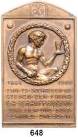 M E D A I L L E N,Städte Dresden Einseitige Bronzeplakette 1909 (E. Nelson).  Zum 75jährigen Bestehen der Firma G. A. Scharffenberg, Juwelier und Goldschmied.  Jüngling im Kranz, darunter Jahreszahl und 5 Textzeilen.  41 x 69 mm.  64 g.  Gebauer 1909.22.