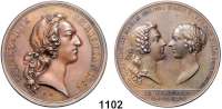 AUSLÄNDISCHE MÜNZEN,Frankreich Ludwig XV. 1715 - 1774 Bronzemedaille 1747 (F. M. = Francois Marteau).  Auf die Hochzeit des Dauphin von Frankreich Ludwig mit Maria Josepha von Sachsen.  Büste Ludwig XV. nach rechts. /  Büsten des Brautpaares einander zugewandt.  42 mm.  30,3 g.  Slg. Mb. 1833(Ag).  Leibfried 179.