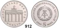 Deutsche Demokratische Republik,  5 Mark 1984.  Brandenburger Tor.