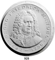 Deutsche Demokratische Republik,  Gipsentwurf der Vorderseite der 20 Mark-Gedenkmünze 1984.  Georg Friedrich Händel.  18,6 cm.  19 mm stark.