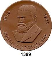 MEDAILLEN AUS PORZELLAN,Staatliche Porzellan-Manufaktur MEISSEN Strausberg 1967 (65 mm).  Nationale Volksarmee - Julian Marchlewski.  Weigelt 4434.1.0.  Im Originaletui.